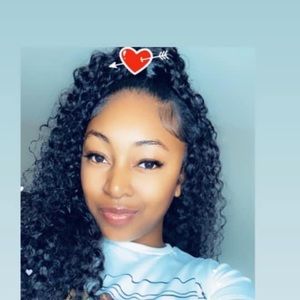 Meet your Posher, Michelle